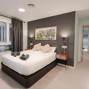 stylish-apartment-in-the-historic-center-30-meters-from.1costadelsol.com/